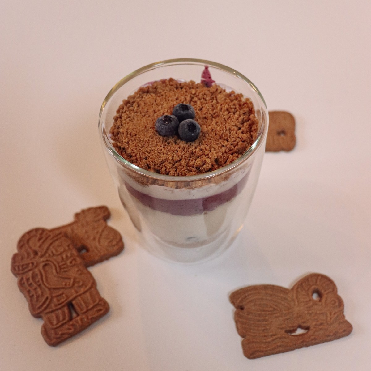 Rezept: Heidelbeer-Spekulatius Dessert